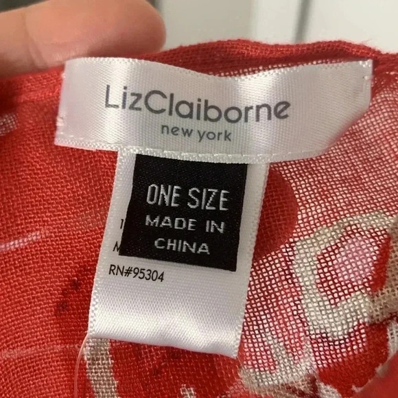 Liz Claiborne pink printed scarf NWT - Picture 4 of 9
